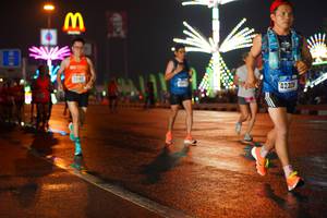 BIB: 423
                            <button type="button" onclick="openModal(16176823)" class="btn btn-primary btn-sm float-right btn-popup" data-toggle="modal" data-target=".modal-high-quality">
                        <i class="fas fa-shopping-cart"></i> Add to Cart
                    </button>
                                            <button type="button" onclick="isThisMe(16176823, true)" class="btn btn-success btn-sm float-right btn-popup btn-isme hidden" data-toggle="tooltip" data-placement="bottom" title="นี่คือรูปของคุณใช่ไหม คลิกที่นี่เพื่อเอาเข้าอัลบั้ม">
                        <i class="fas fa-plus"></i> Add to album
                    </button>
                    <button type="button" onclick="isThisMe(16176823, false)" class="btn btn-warning btn-sm float-right btn-popup btn-isnotme hidden">
                        <i class="fas fa-ban"></i> Remove from album
                    </button>